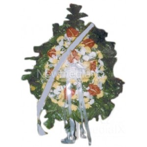 Wreath with stand 23