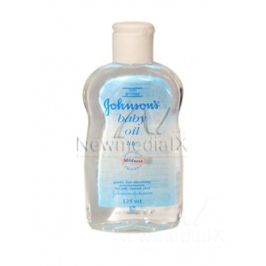   Johnson's  , Baby Oil Lite 125 ml.